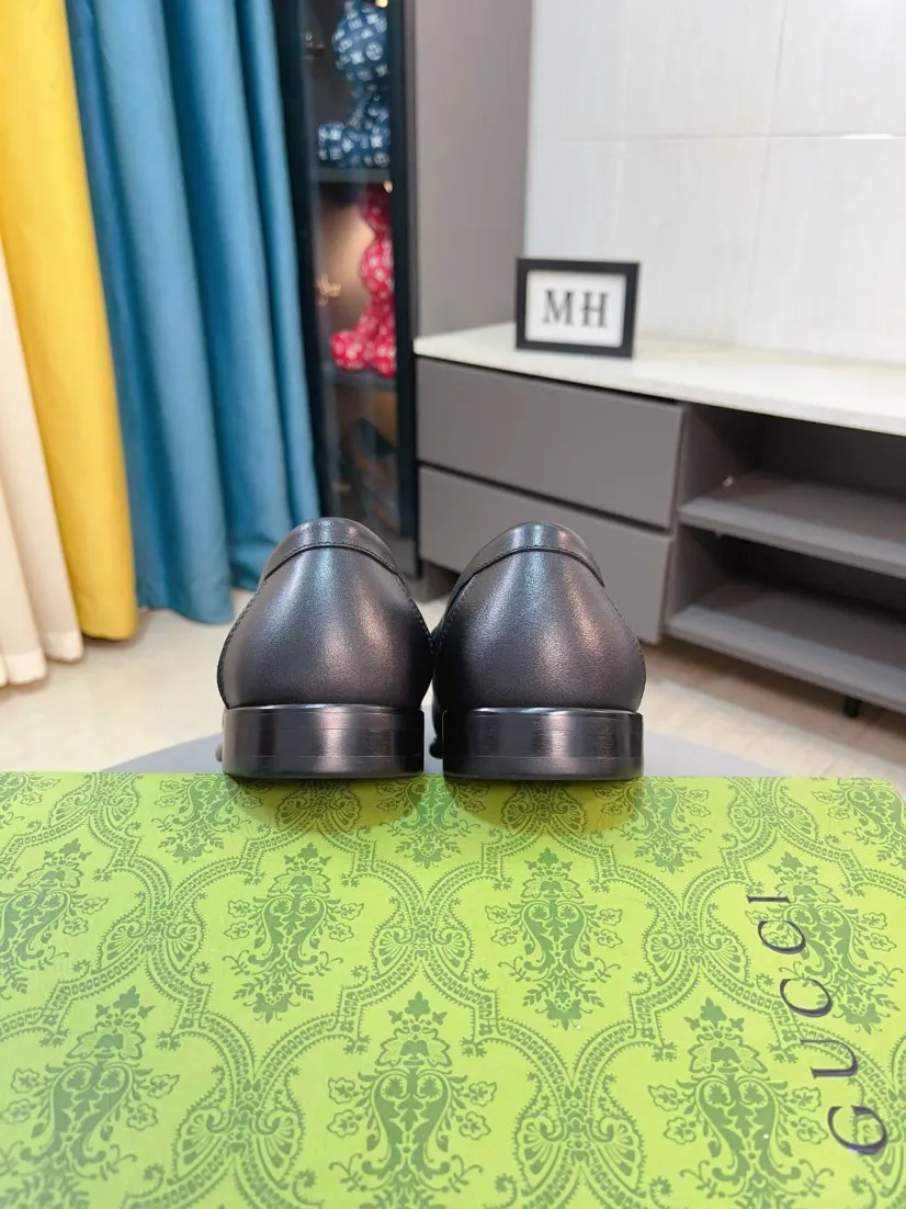 Men's Men's Shoes 💰480🌹🌹【GUCCI】The most popular classic Gucci leather shoes. Synchronized with the official website, the upper is made of Italian first-layer cowhide ➕cowhide lining, with unique brand and unique craftsmanship. Highlighting the hot style of the new year. Stop hesitating, stop wandering, get it now. Number: 38--44